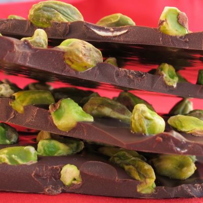 Chocolate Bark Makes a Perfect Homemade Gift – Brod & Taylor Canada